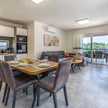 3 Bedroom Amazing In Casa de Férias *